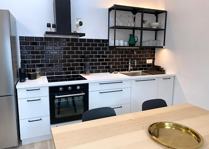 Stilvolle Dachgeschosswohnungen Mit Balkon In Innenstadt Naehe Apartamento *