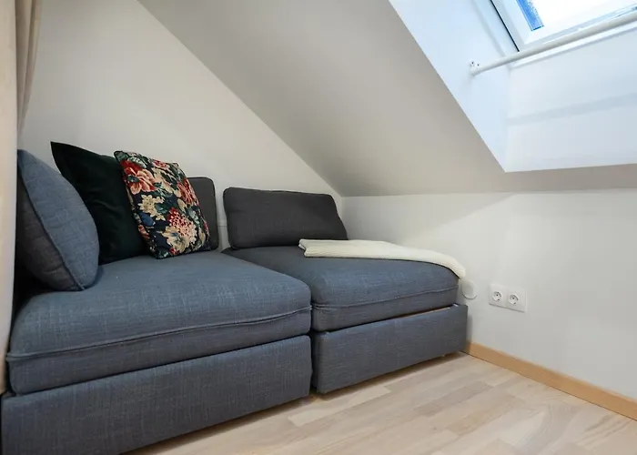 Apartamento Stilvolle Dachgeschosswohnungen Mit Balkon In Innenstadt Naehe *